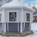 Aslakin Helmi B By Interhome