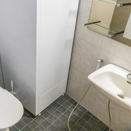 Aslakin Helmi B By Interhome *